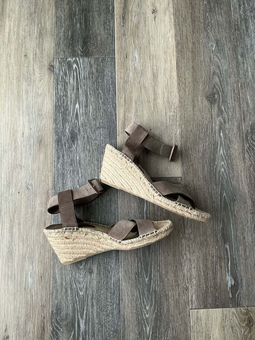 Y2K Vince Stefania Espadrille Wedge Sandals Suede Taupe Ankle Straps Size 10 M